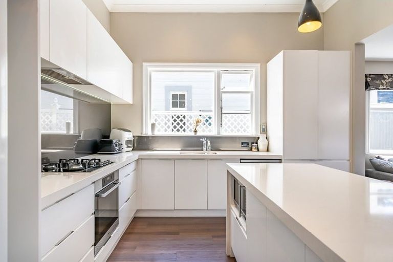 Photo of property in 16 Buick Street, Petone, Lower Hutt, 5012