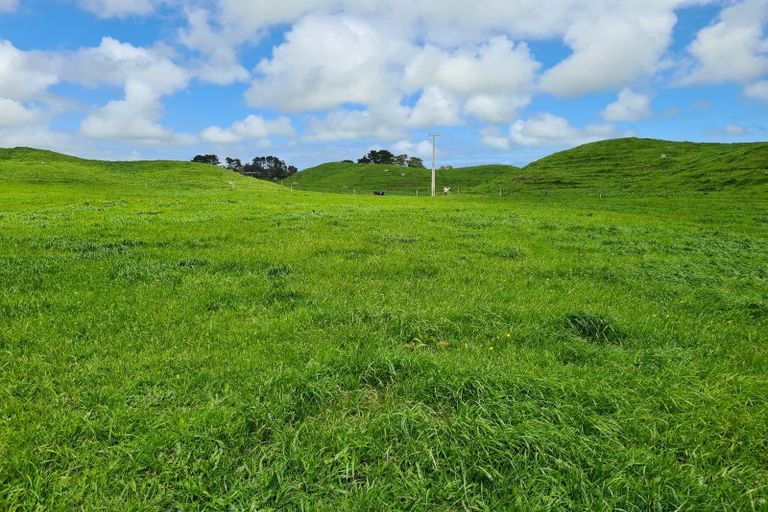 Photo of property in 6388 South Road, Pungarehu, Opunake, 4685