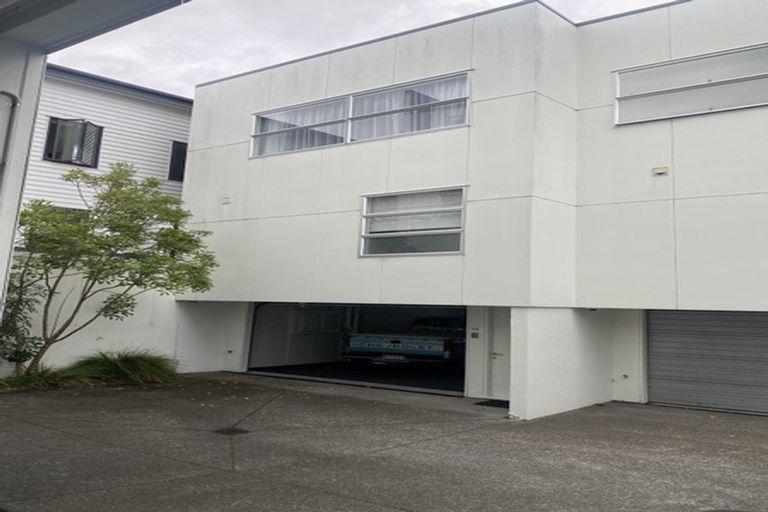 Photo of property in 11d Garnet Road, Westmere, Auckland, 1022