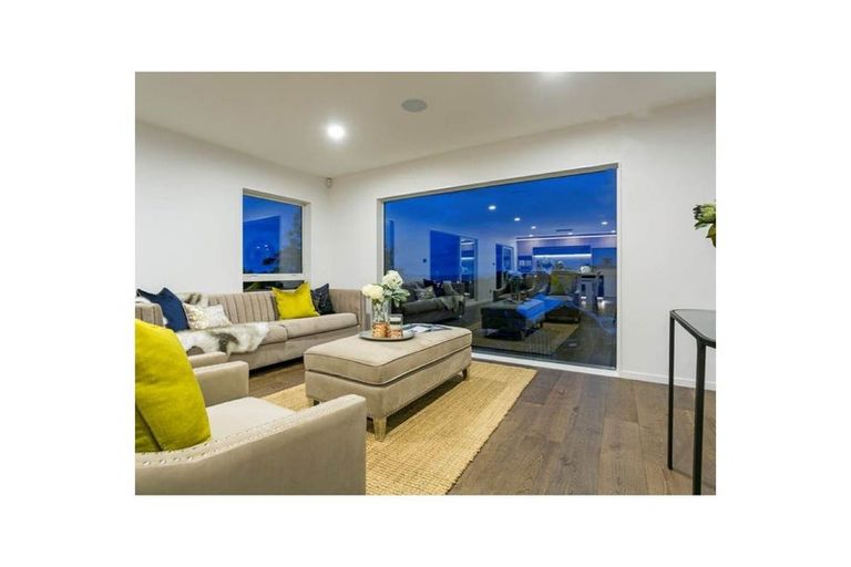 Photo of property in 185b Browns Bay Road, Browns Bay, Auckland, 0630