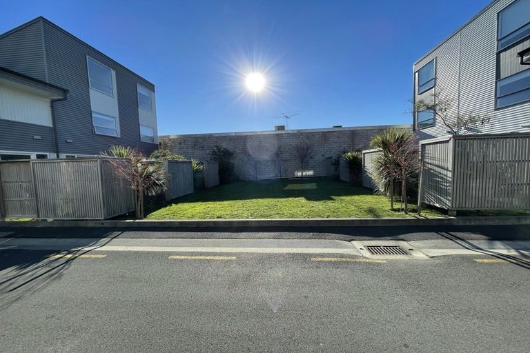 Photo of property in 29/31 Princess Terrace, Newtown, Wellington, 6021