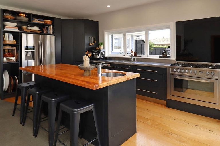 Photo of property in 61 Wansbeck Street, South Hill, Oamaru, 9400