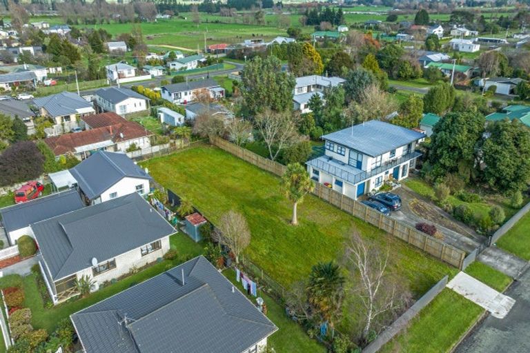 Photo of property in 22 Pollen Street, Woodville, 4920