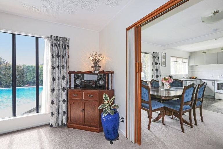 Photo of property in 24 Saint Hill Lane, Havelock North, 4130