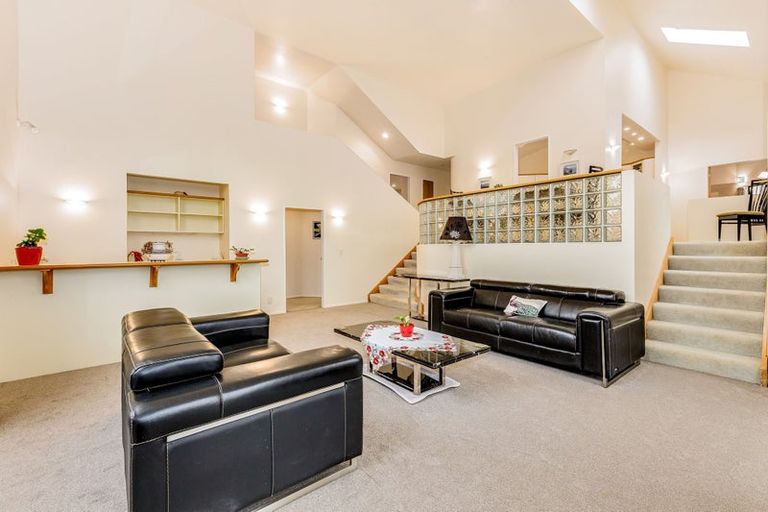 Photo of property in 14 Portage Place, Whitby, Porirua, 5024