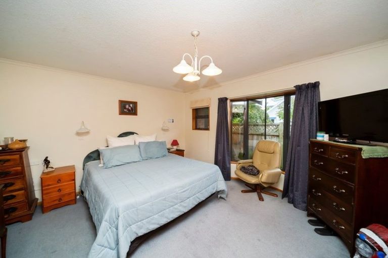 Photo of property in 8 Frank Wilson Terrace, Welbourn, New Plymouth, 4312