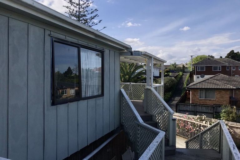Photo of property in 7a Tirimoana Road, Te Atatu South, Auckland, 0602