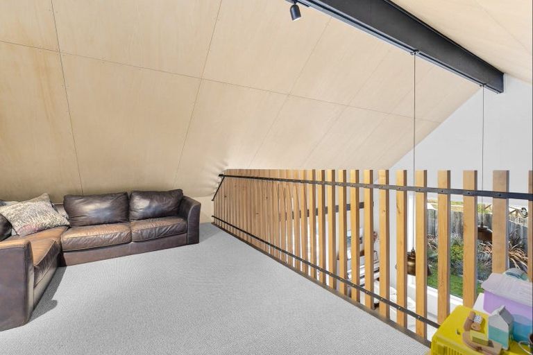 Photo of property in 19 Grandview Road, Lake Hawea, 9382