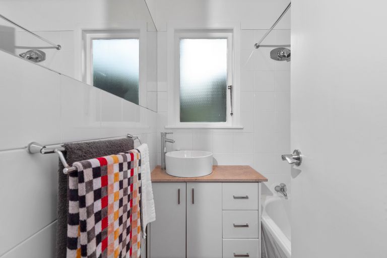 Photo of property in 542 Leigh Road, Whangateau, Warkworth, 0985