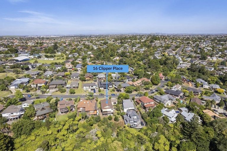 Photo of property in 16 Clipper Place, Shelly Park, Auckland, 2014