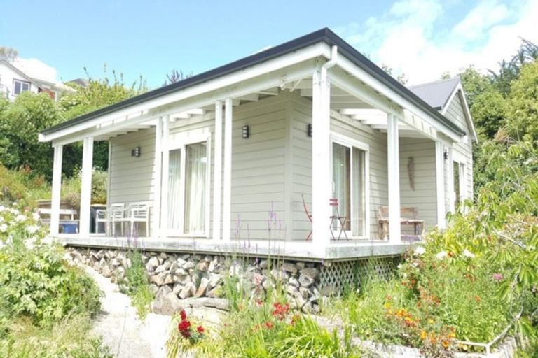 Photo of property in 3 Ngaio Street, Macandrew Bay, Dunedin, 9014