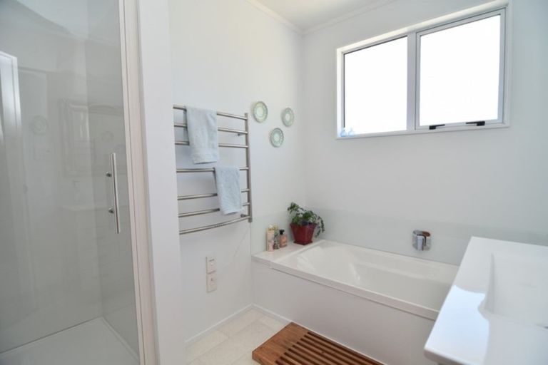 Photo of property in 1156 State Highway 2, Mikimiki, Masterton, 5881