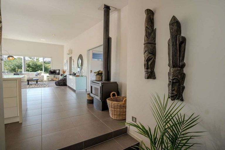 Photo of property in 10 Access Heights, Kerikeri, 0230