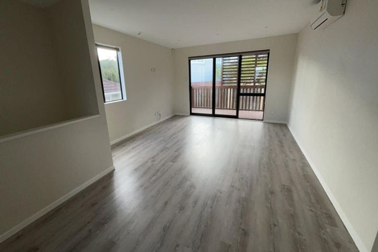 Photo of property in 53a Glendene Avenue, Glendene, Auckland, 0602