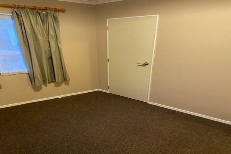 Photo of property in 10a Whenua View, Titahi Bay, Porirua, 5022