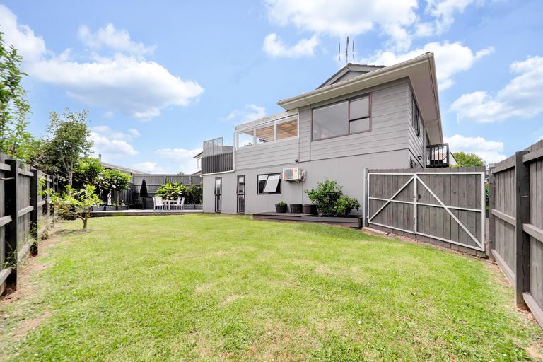 Photo of property in 45 Marendellas Drive, Bucklands Beach, Auckland, 2014