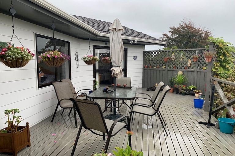 Photo of property in 54 Te Manuao Road, Otaki, 5512