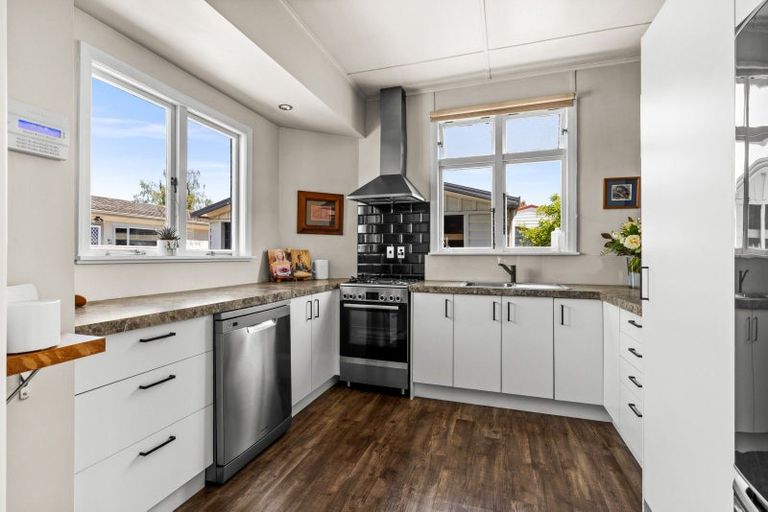 Photo of property in 101 Guppy Road, Taradale, Napier, 4112