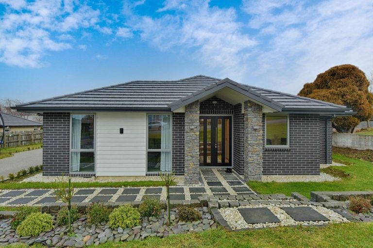 Photo of property in 14 Mary Street, Gore, 9710