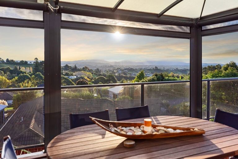 Photo of property in 132 Waikite Road, Welcome Bay, Tauranga, 3175