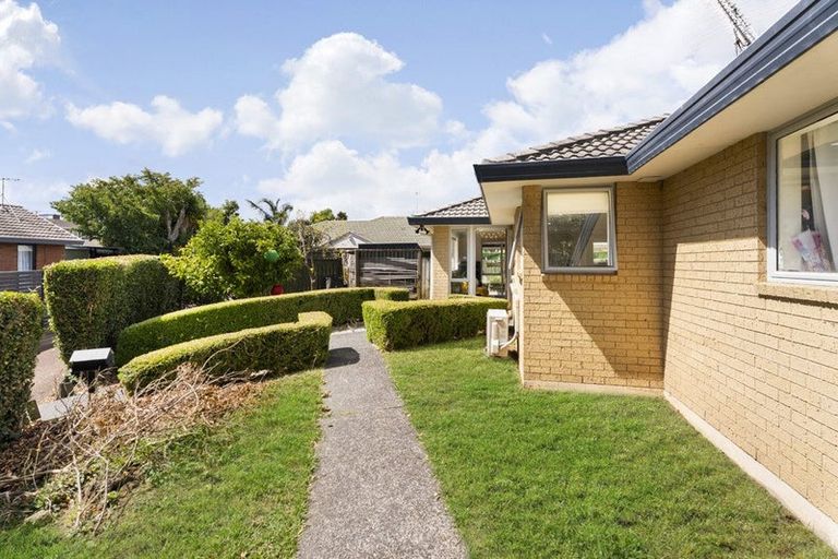 Photo of property in 1/9 Saints Court, Manurewa, Auckland, 2102