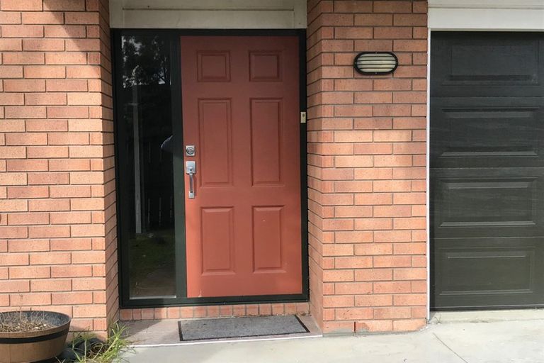 Photo of property in 48a Cartmel Avenue, Massey, Auckland, 0614