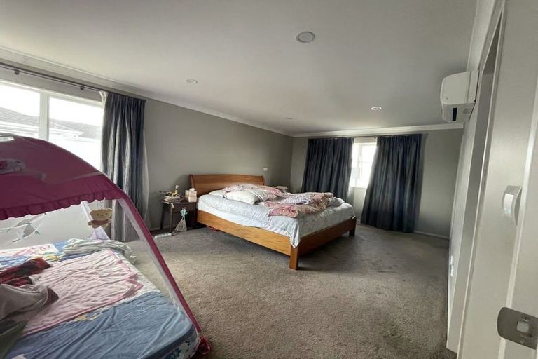 Photo of property in 28 Milano Boulevard, Karaka, Papakura, 2113
