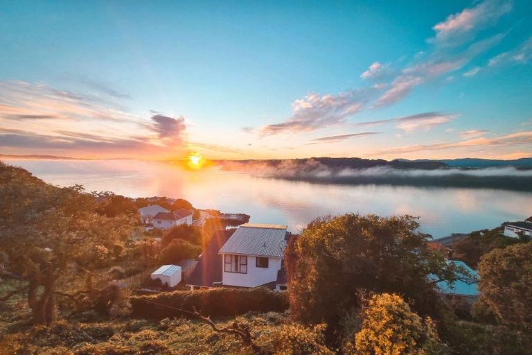 Photo of property in 63 Grafton Road, Roseneath, Wellington, 6011