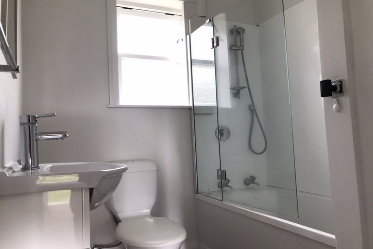 Photo of property in 1 Hayward Terrace, Waiwhetu, Lower Hutt, 5010