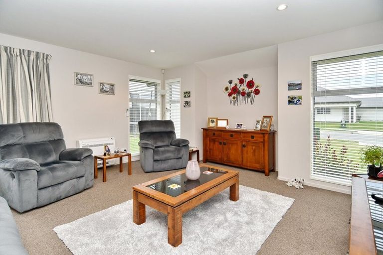 Photo of property in 13 Goodwin Street, Rangiora, 7400