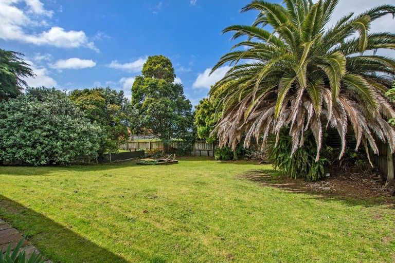 Photo of property in 281 One Tree Point Road, One Tree Point, 0118