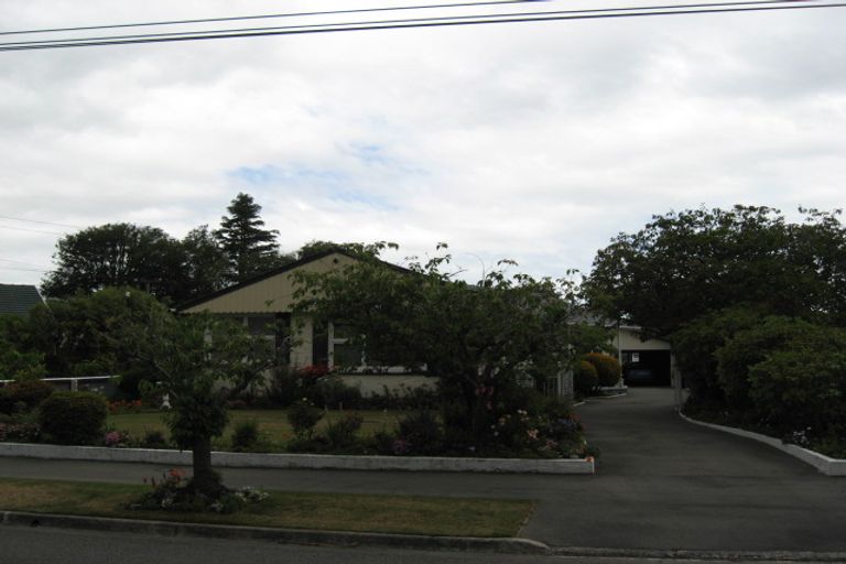Photo of property in 65 Dunster Street, Burnside, Christchurch, 8053