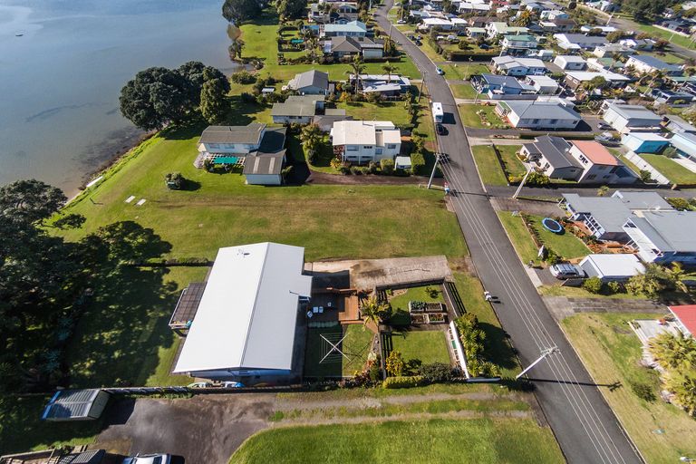 Photo of property in 40 Roretana Drive, Athenree, Katikati, 3177