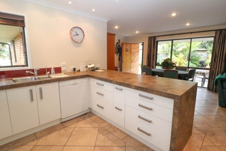 Photo of property in 6 Edward Bullen Place, Thames, 3500