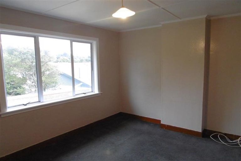Photo of property in 27 Bulteel Street, New Plymouth, 4310