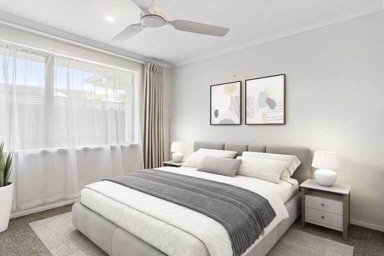 Photo of property in 6 Davey Crescent, Orewa, 0931