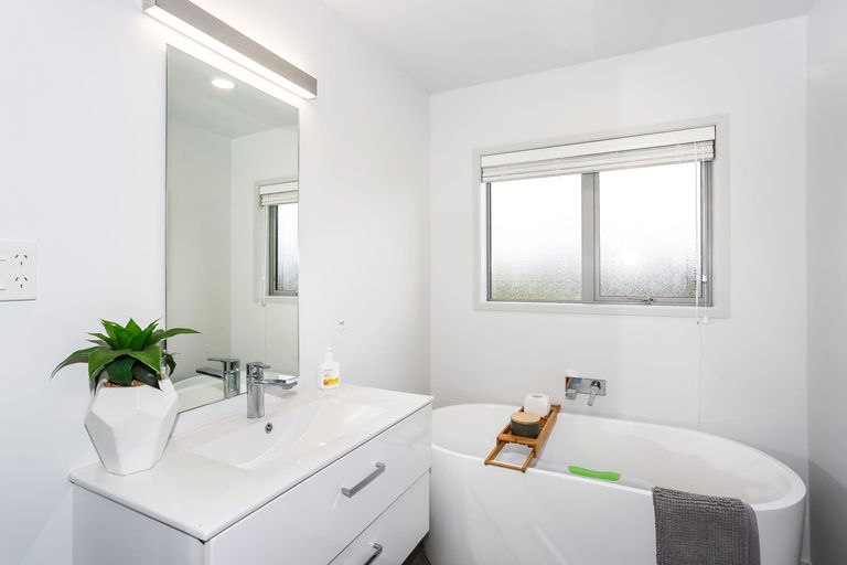 Photo of property in 62 Pioneer Road, Pokeno, 2471