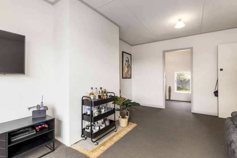 Photo of property in 12 Gardiner Street, Riversdale, Blenheim, 7201