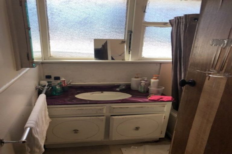 Photo of property in 18 Croall Crescent, St Andrews, Hamilton, 3200