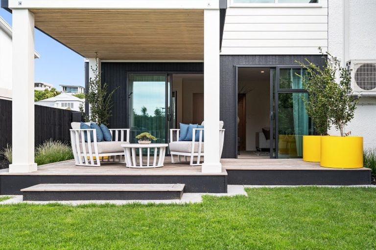 Photo of property in 10 Seaway Terrace, Otumoetai, Tauranga, 3110