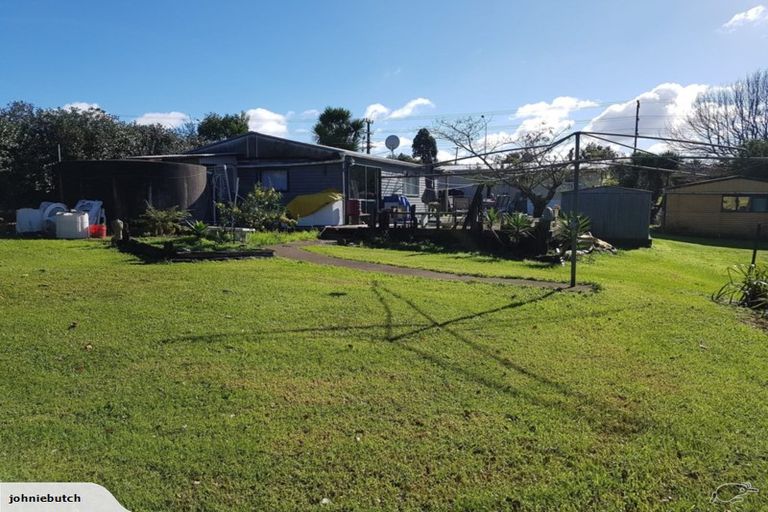 Photo of property in 351 Main Road, Huapai, Kumeu, 0810