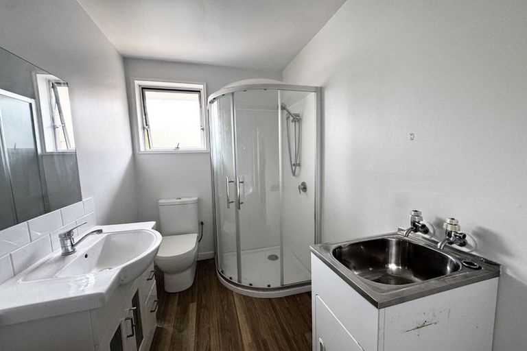 Photo of property in 2/93 Springfield Road, St Albans, Christchurch, 8014