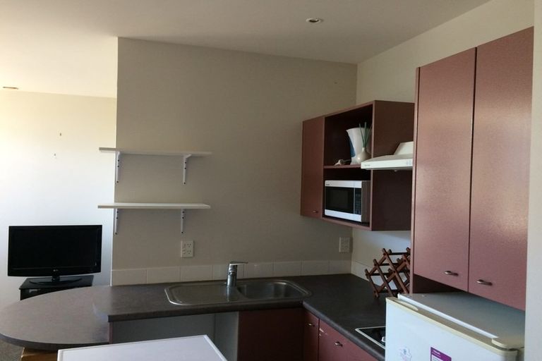 Photo of property in Hume House, 26/152 The Terrace, Wellington Central, Wellington, 6011