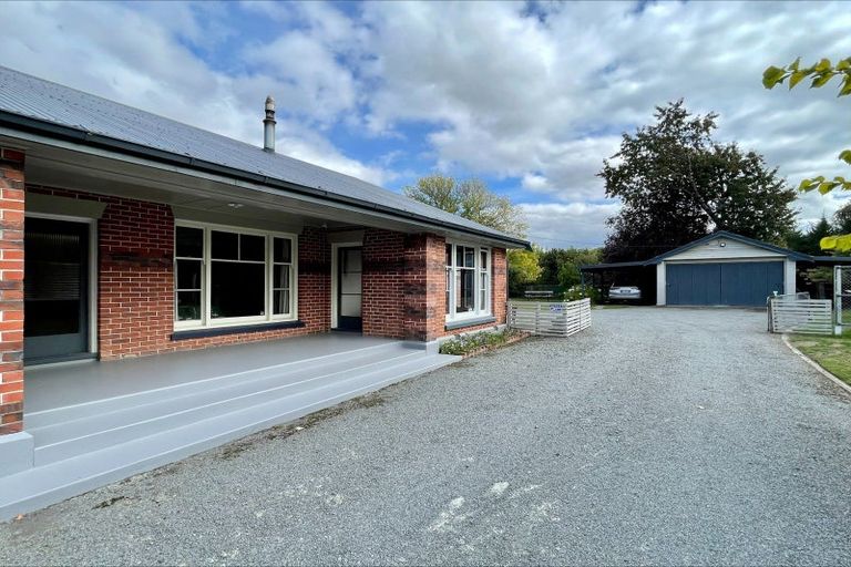 Photo of property in 63 Main North Road, Geraldine, 7930