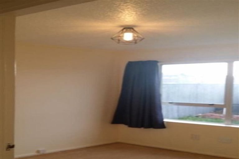 Photo of property in 27 Awamutu Grove, Waiwhetu, Lower Hutt, 5010