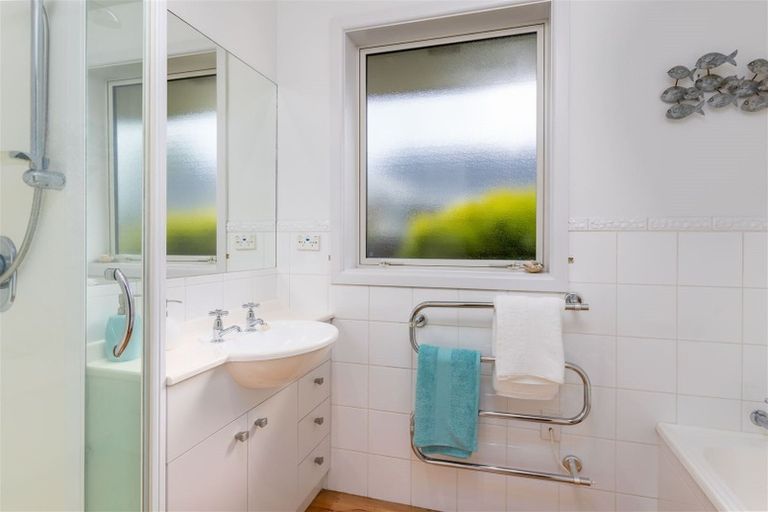 Photo of property in 34 Carruthers Street, Ilam, Christchurch, 8041