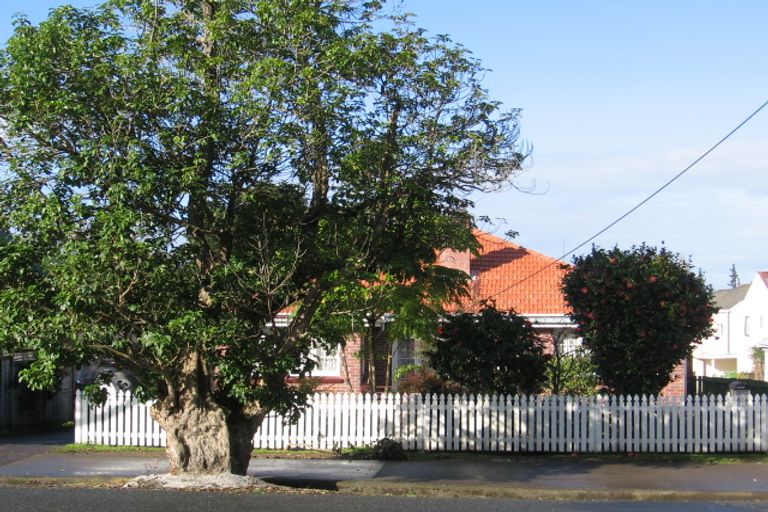 Photo of property in 21a Manse Street, Regent, Whangarei, 0112