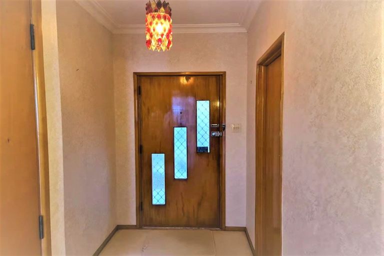 Photo of property in 3 Fowler Street, Northcote, Auckland, 0627