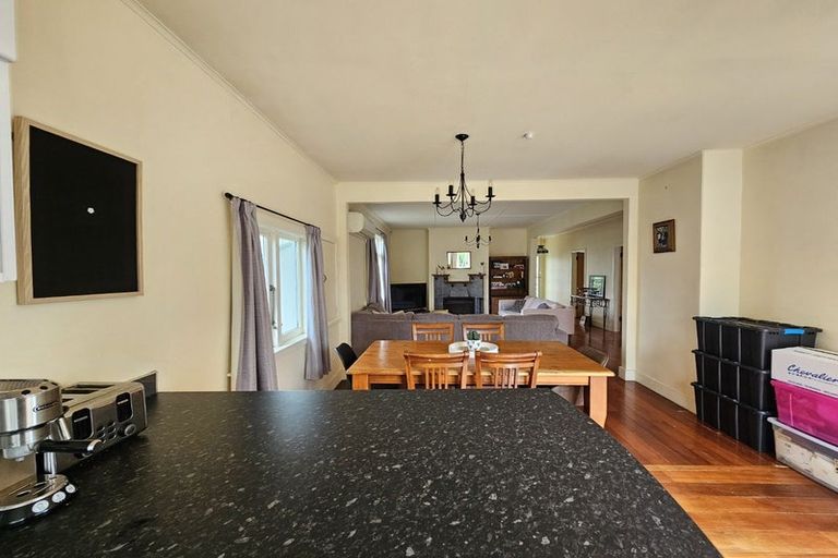 Photo of property in 35 Awatea Street, Ranui, Porirua, 5024