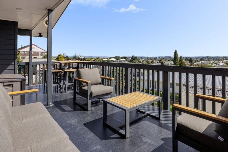 Photo of property in 249 Bellevue Road, Bellevue, Tauranga, 3110
